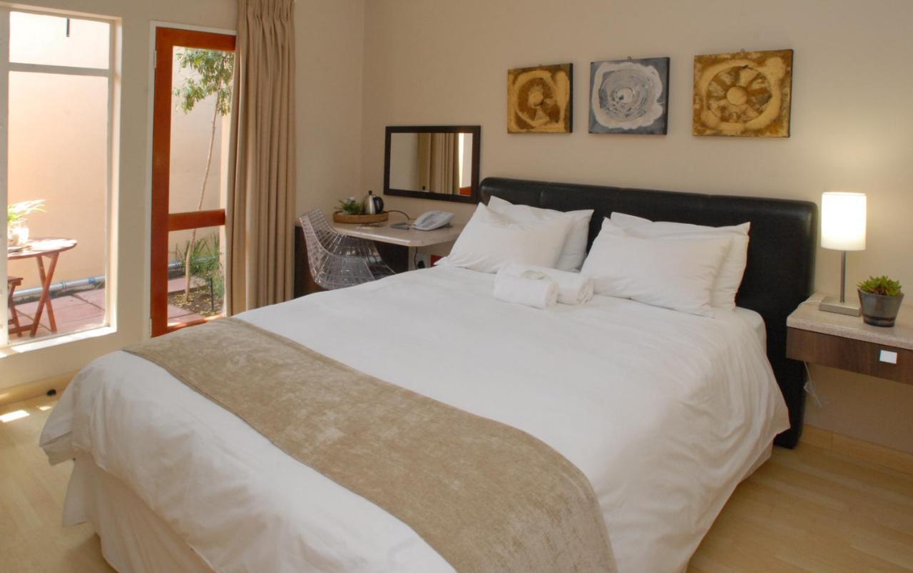 The Lofts Hotel Polokwane Ngoại thất bức ảnh
